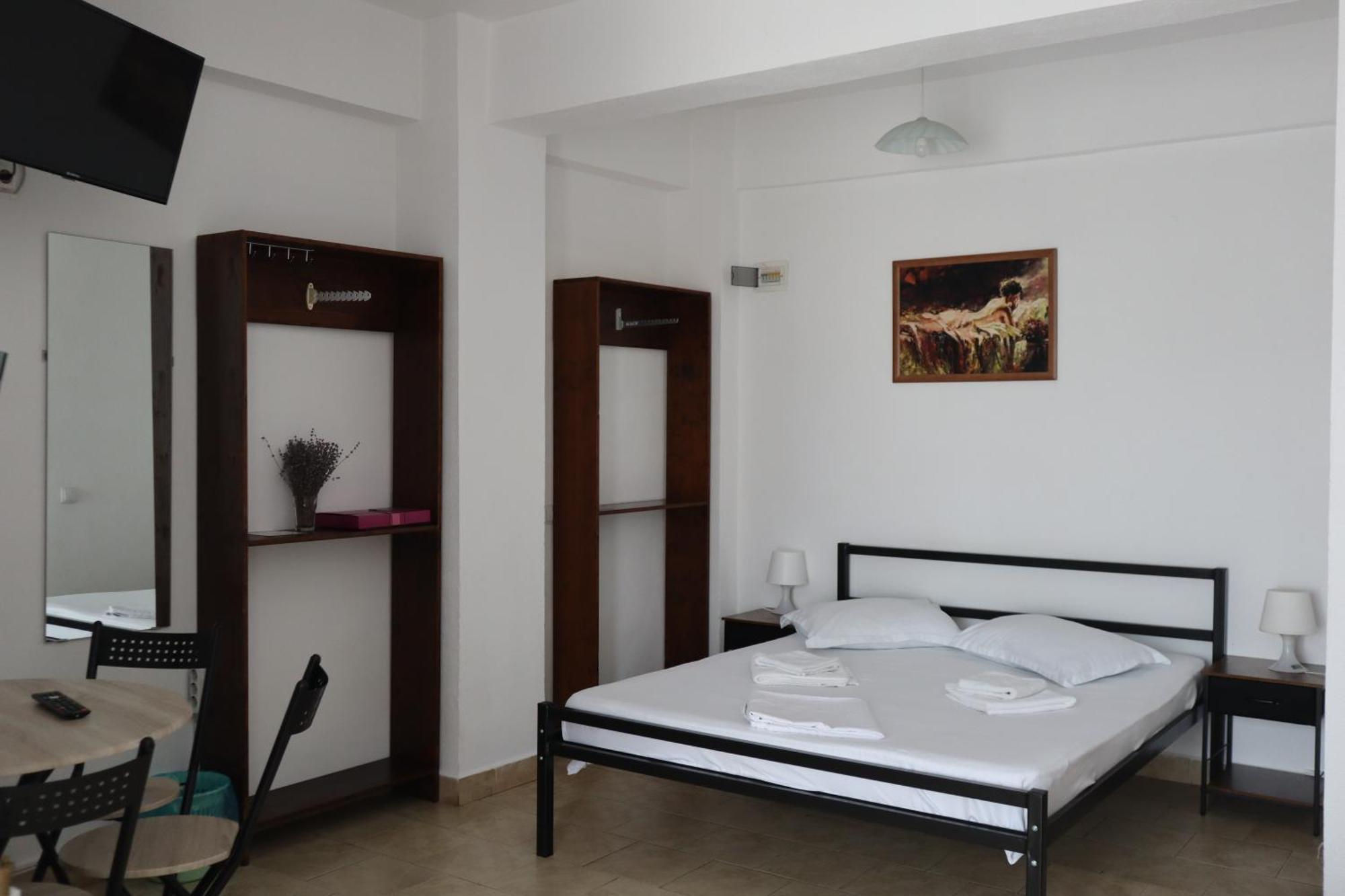 Taxi Hostel Otopeni Extérieur photo